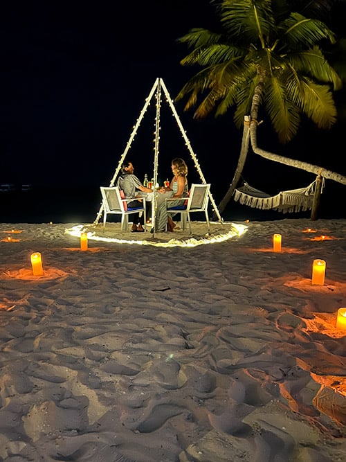 Maldives Romantic Destination Dining on the Beach at Sun Siyam Vilu Reef