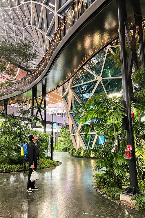 Getting There: Travel Tips For Your Maldives Journey Hamad International Airport