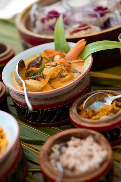 The Side Of The Maldives Most Travelers Never See Vilu Reef Maldivian Breakfast Experience Sun Siyam