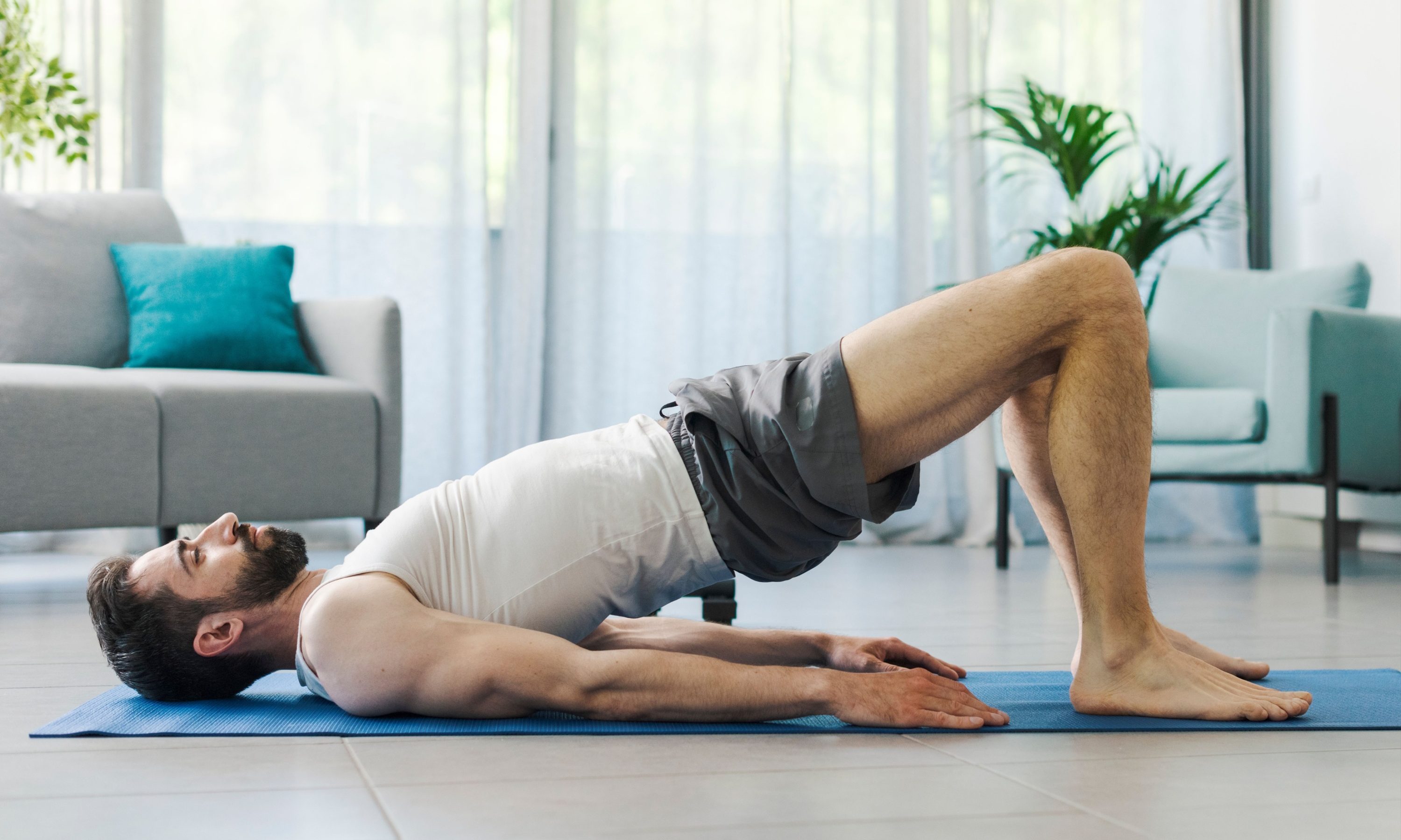 The ultimate guide to the glute bridge - The Manual